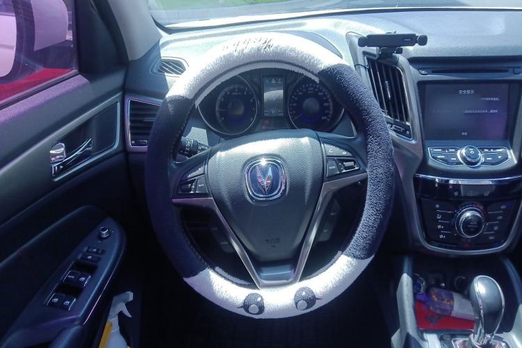 Used CHANGAN CS75 2016 1.8T Automatic Elite Model China V Standard Steering Wheel