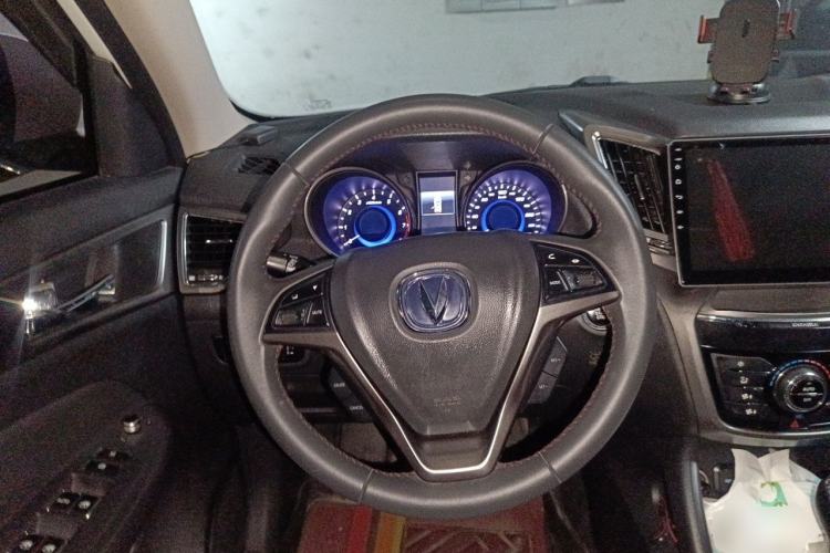 Used CHANGAN CS75 2016 1.8T Automatic Elite Model China IV Standard Steering Wheel