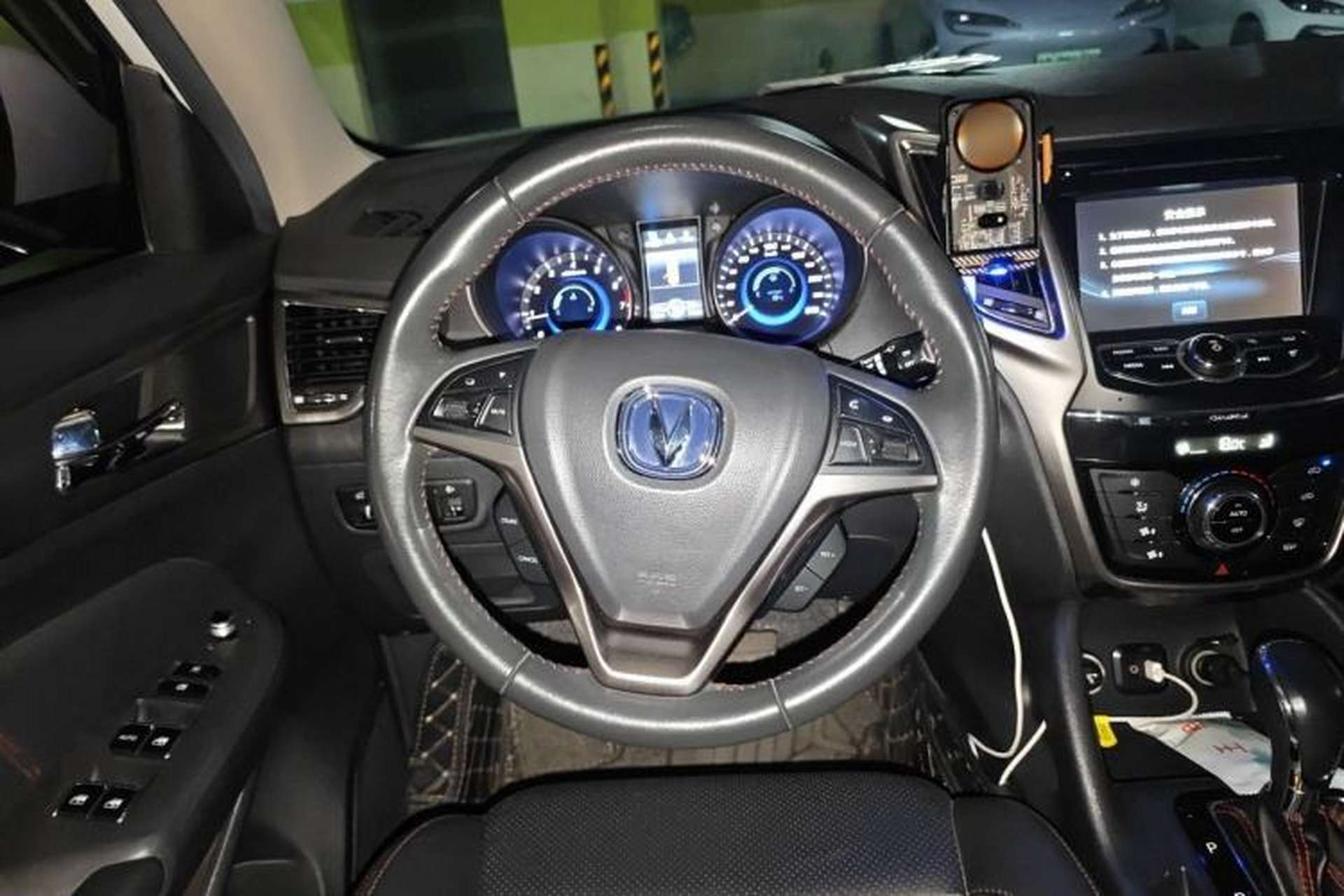 Used CHANGAN CS75 2016 1.8T Automatic Elite Model China V Standard Steering Wheel