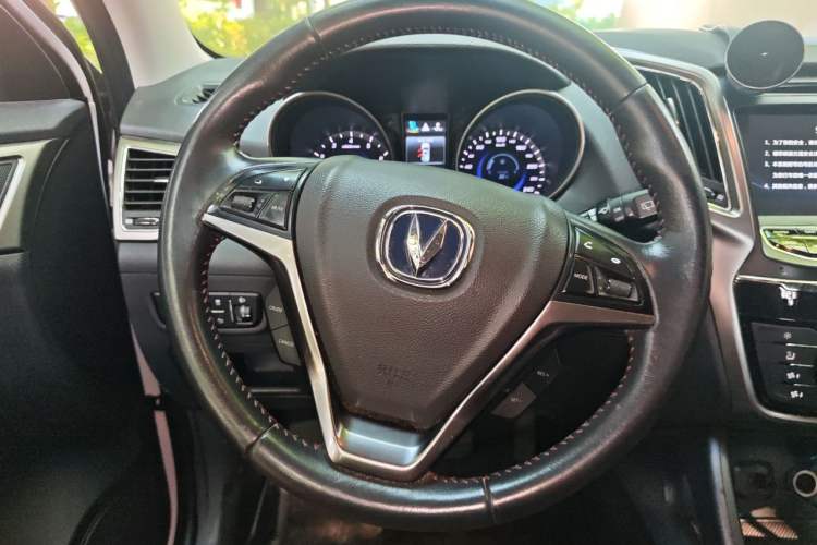 Used CHANGAN CS75 2016 1.8T Automatic Elite Model China V Standard Steering Wheel