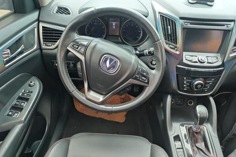 Used CHANGAN CS75 2016 1.8T Automatic Elite Model China V Standard Steering Wheel