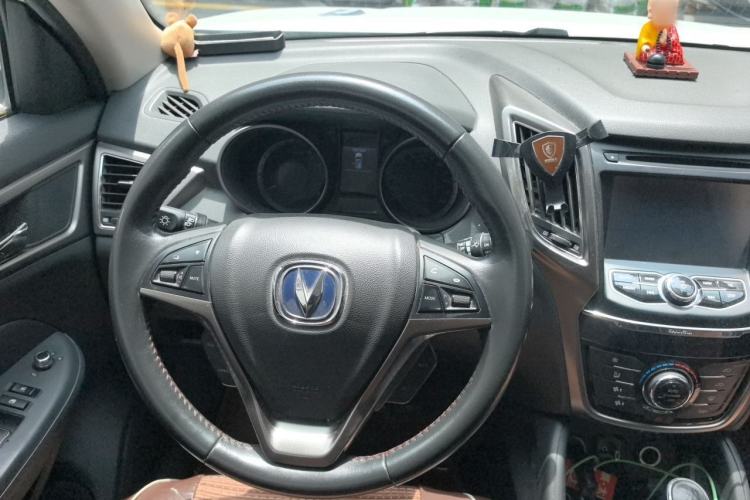 Used CHANGAN CS75 2016 1.8T Automatic Elite Model China IV Standard Steering Wheel