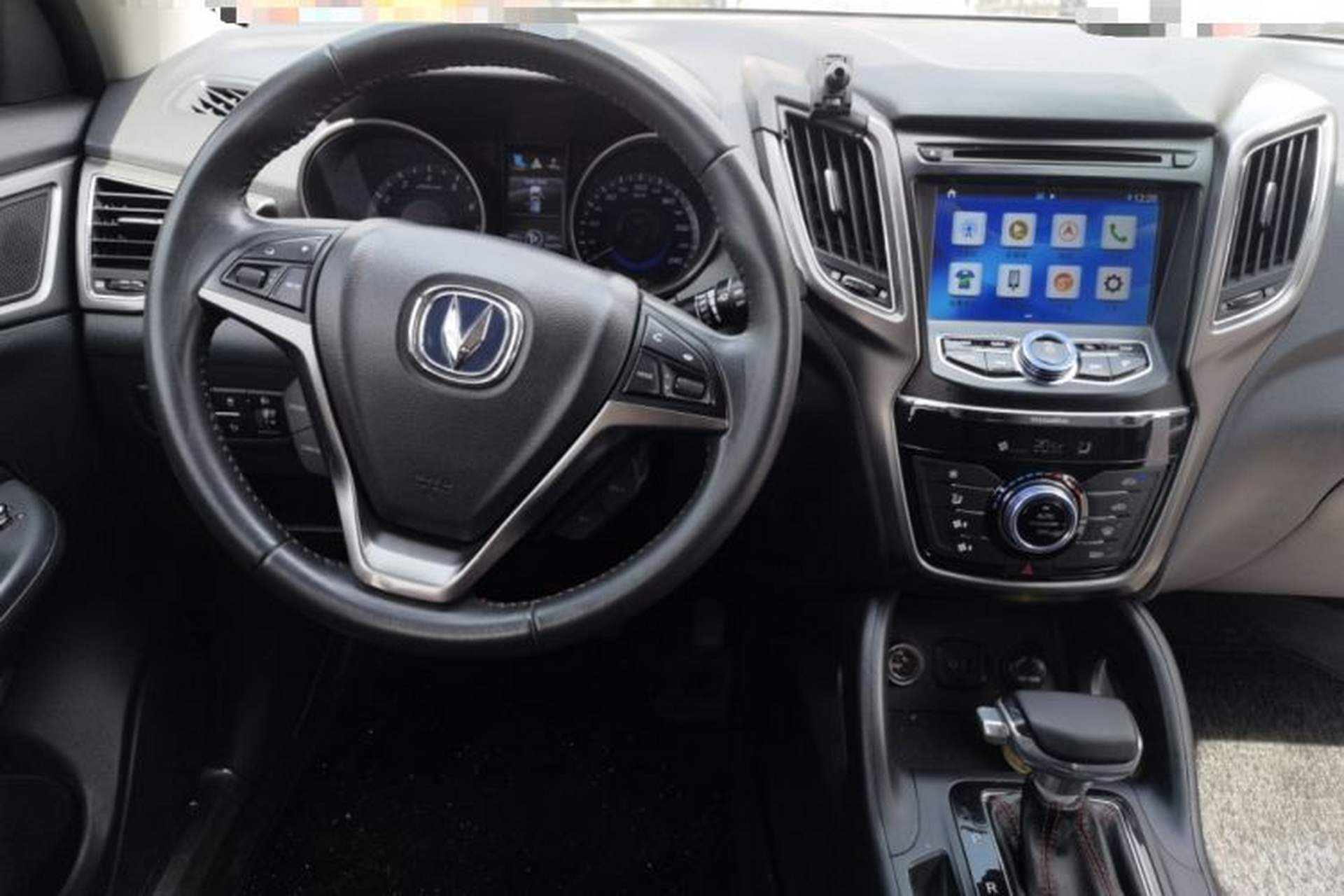 Used CHANGAN CS75 2016 1.8T Automatic Elite Model China V Standard Steering Wheel