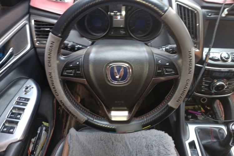 Used CHANGAN CS75 2016 2.0L Manual Luxury Version China V Standard Steering Wheel