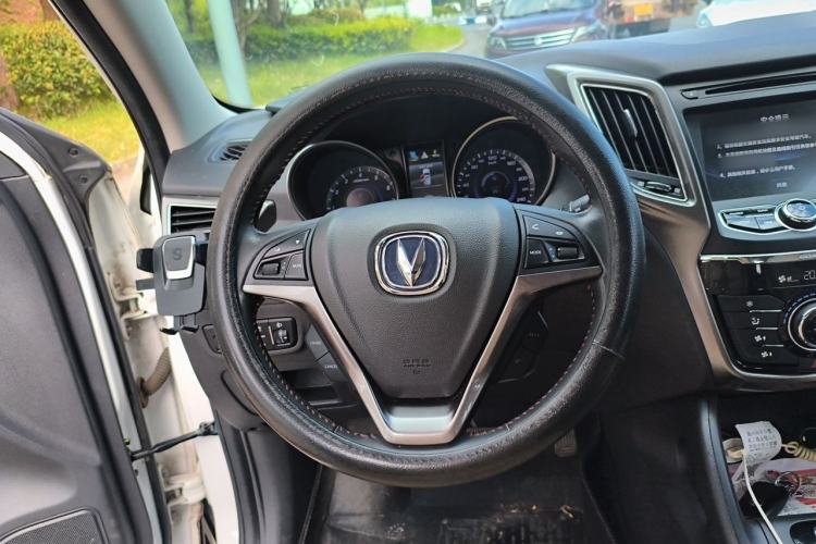 Used CHANGAN CS75 2016 1.8T Automatic Elite Model China V Standard Steering Wheel