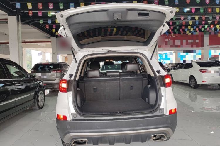 Used CHANGAN CS75 2016 1.8T Automatic Elite Model China IV Standard Trunk