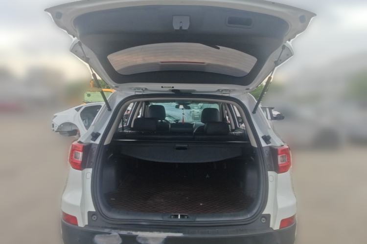 Used CHANGAN CS75 2016 1.5T Manual FENGSHANG Model Trunk