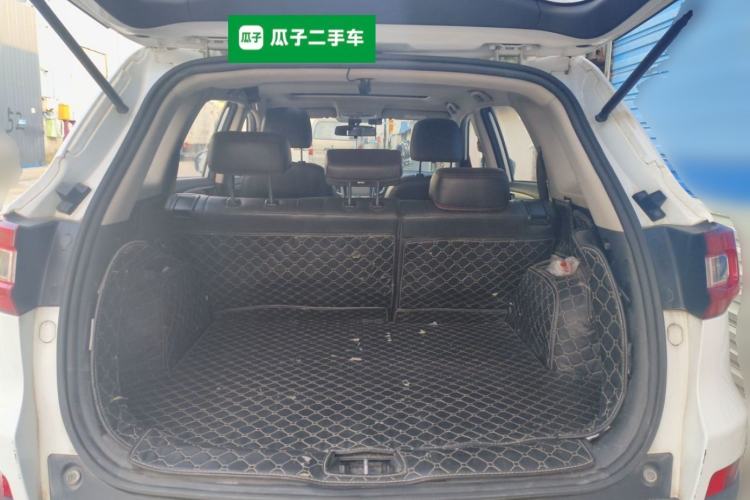 Used CHANGAN CS75 2016 2.0L Manual Luxury Version China V Standard Trunk