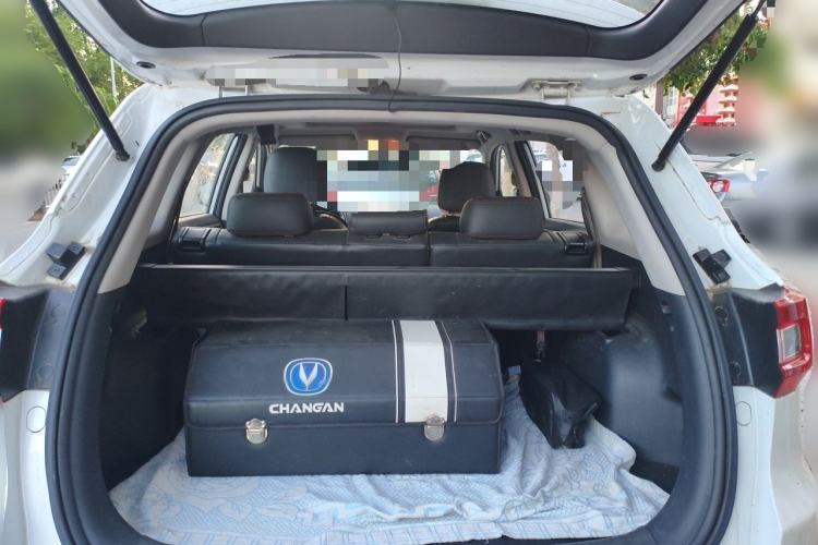 Used CHANGAN CS75 2016 1.8T Automatic Elite Model China V Standard Trunk