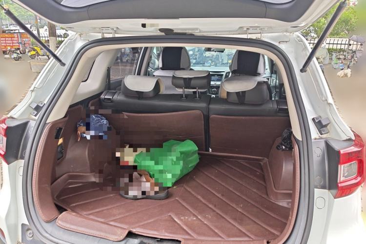 Used CHANGAN CS75 2016 1.8T Automatic Elite Model China V Standard Trunk