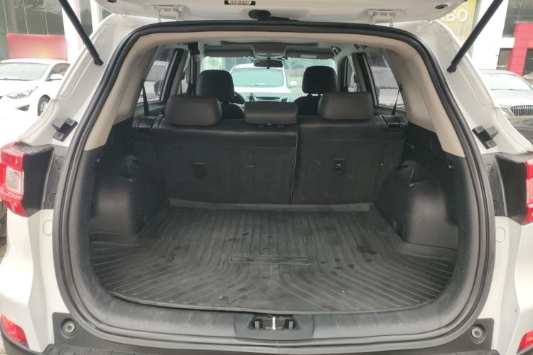 Used CHANGAN CS75 2016 1.8T Automatic Elite Model China V Standard Trunk