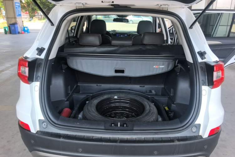 Used CHANGAN CS75 2016 1.5T Manual FENGSHANG Model Trunk