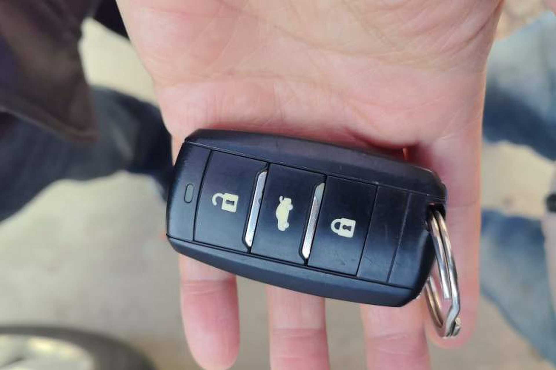 Used CHANGAN CS75 2016 1.8T Automatic Elite Model China V Standard Vehicle Key