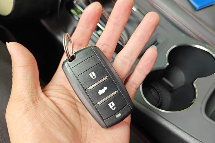 Used CHANGAN CS75 2016 1.8T Automatic Elite Model China V Standard Vehicle Key