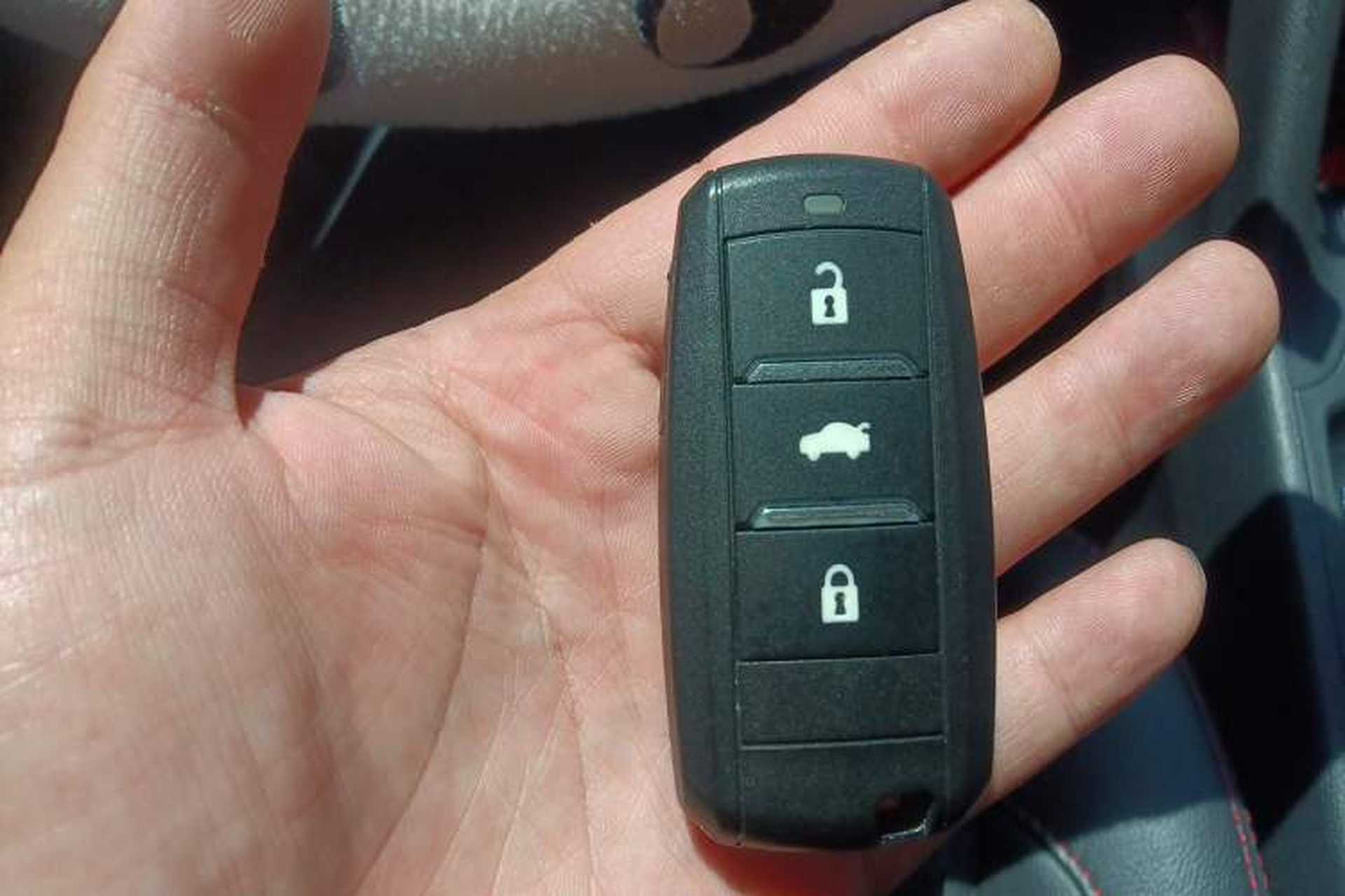 Used CHANGAN CS75 2016 1.8T Automatic Elite Model China V Standard Vehicle Key