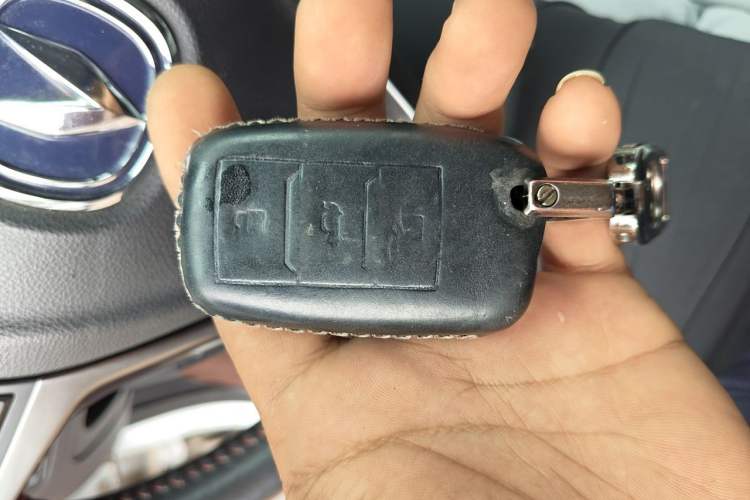 Used CHANGAN CS75 2016 1.8T Automatic Elite Model China V Standard Vehicle Key