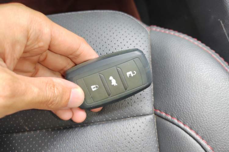 Used CHANGAN CS75 2016 1.8T Automatic Prestige Model China V Standard Vehicle Key