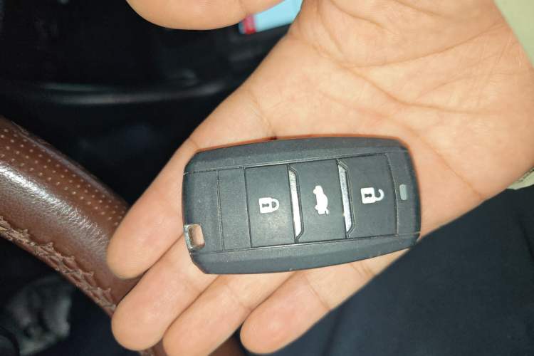Used CHANGAN CS75 2016 1.8T Automatic Elite Model China V Standard Vehicle Key