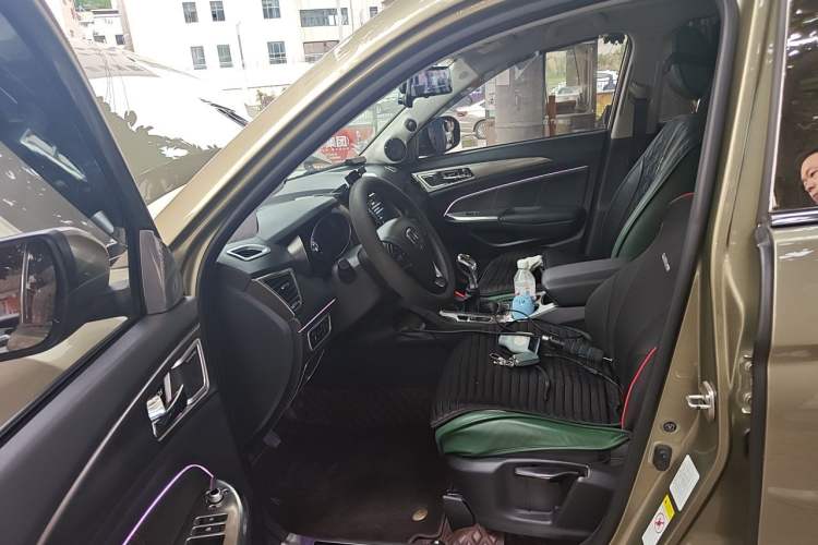 Used CHANGAN CS75 2016 1.5T Manual FENGSHANG Model Driver Seat