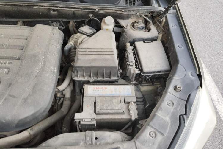 Used CHANGAN CS75 2016 2.0L Manual Luxury Version China V Standard Engine Bay Left