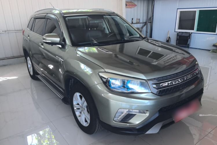 Used CHANGAN CS75 2016 1.8T Automatic Elite Model China V Standard Front Right 45 Deg