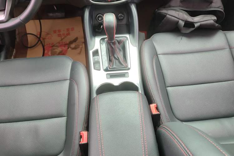 Used CHANGAN CS75 2016 1.8T Automatic Elite Model China V Standard Gear Lever