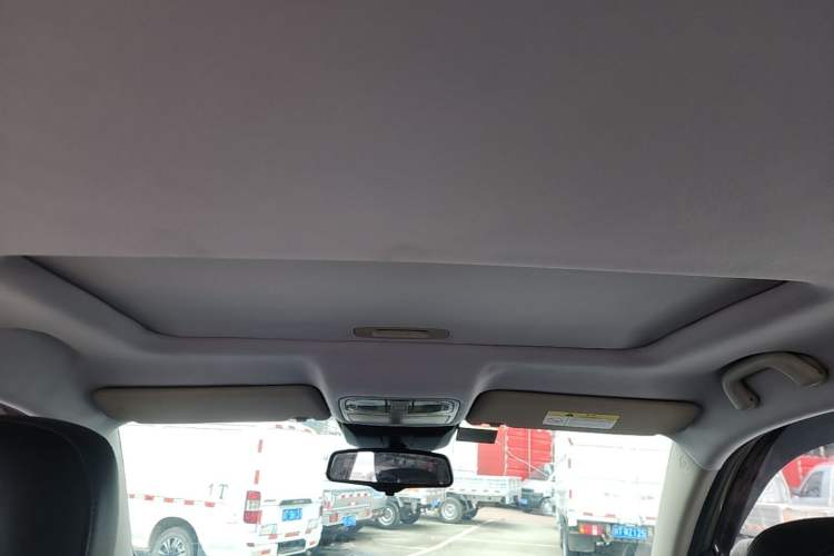 Used CHANGAN CS75 2016 1.8T Automatic Prestige Model China V Standard Headliner