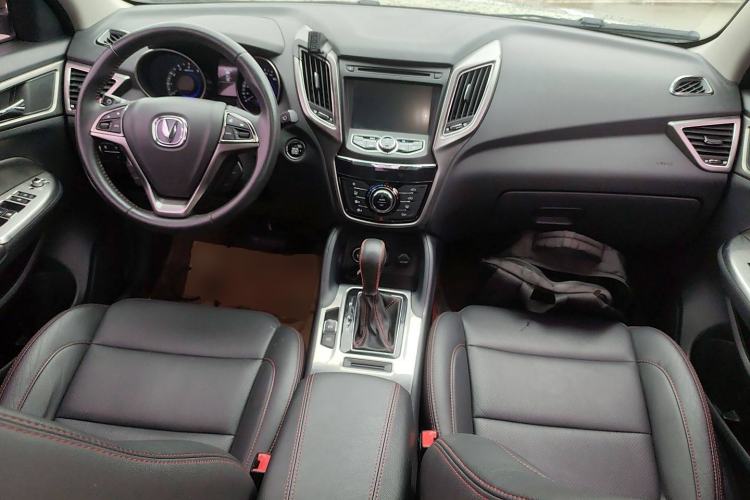 Used CHANGAN CS75 2016 1.8T Automatic Elite Model China V Standard Interior 2