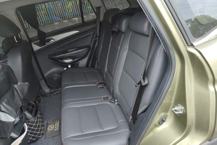 Used CHANGAN CS75 2016 1.8T Automatic Elite Model China V Standard Left Rear Seat