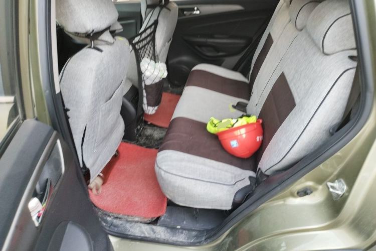 Used CHANGAN CS75 2016 2.0L Manual Luxury Version China V Standard Left Rear Seat