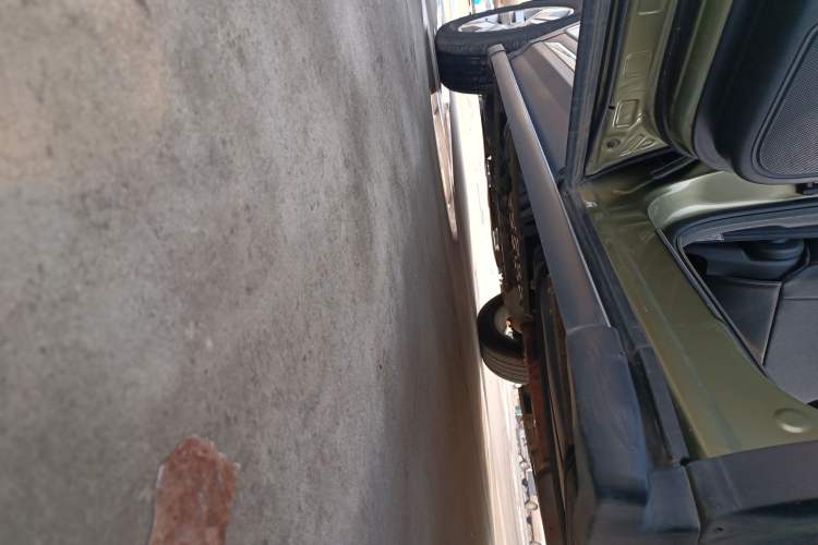 Used CHANGAN CS75 2016 1.8T Automatic Elite Model China IV Standard Left Side Sill