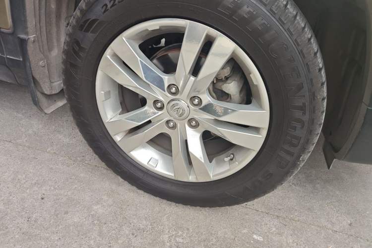 Used CHANGAN CS75 2016 1.5T Manual FENGSHANG Model Right Front Wheel Hub