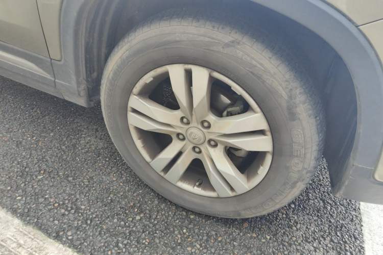 Used CHANGAN CS75 2016 1.8T Automatic Elite Model China V Standard Right Front Wheel Hub