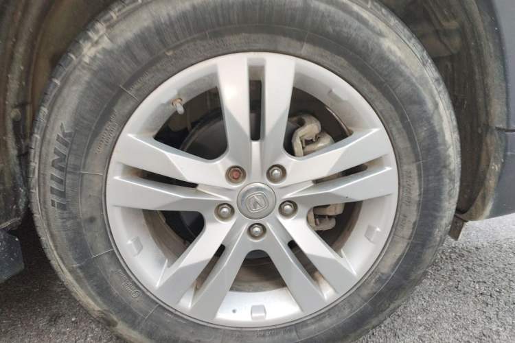 Used CHANGAN CS75 2016 2.0L Manual Luxury Version China V Standard Right Front Wheel Hub