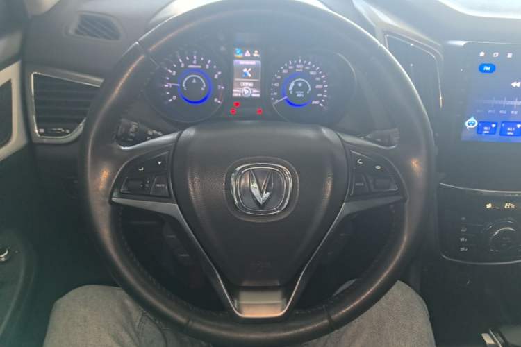 Used CHANGAN CS75 2016 1.8T Automatic Elite Model China V Standard Steering Wheel