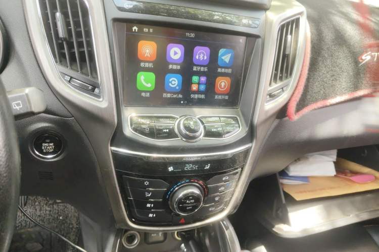 Used CHANGAN CS75 2017 Shangku Edition 1.5T Manual ZhiXiang Model Audio And AC Panel