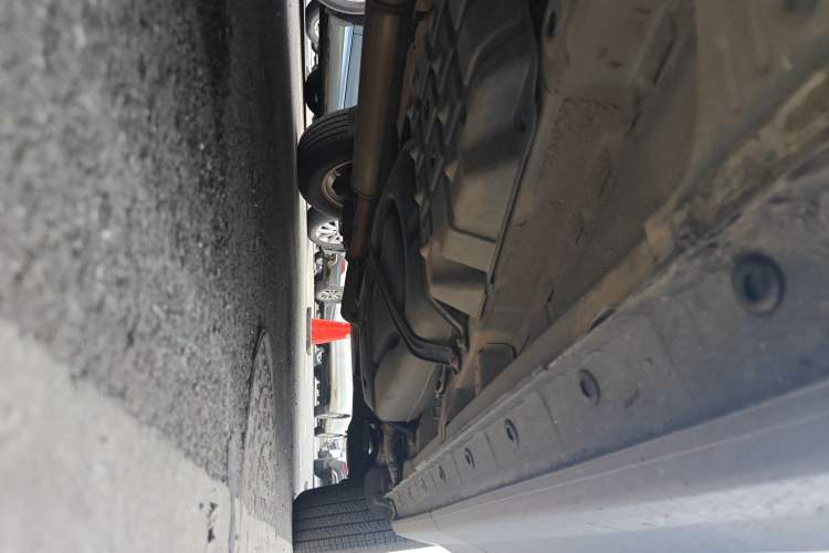Used CHANGAN CS75 2017 Shangkui Edition 1.5T Manual Fengxiang Model Chassis Front Left