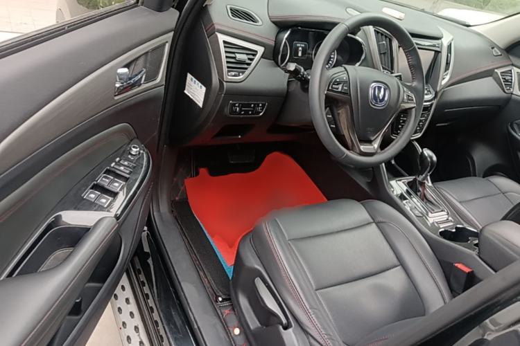 Used CHANGAN CS75 2017 Shangkui Edition 1.5T Automatic Fengxiang Model Driver Seat