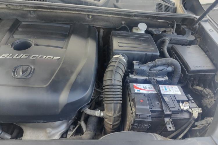 Used CHANGAN CS75 2017 Shangkui Edition 1.5T Automatic Fengxiang Model Engine Bay Left