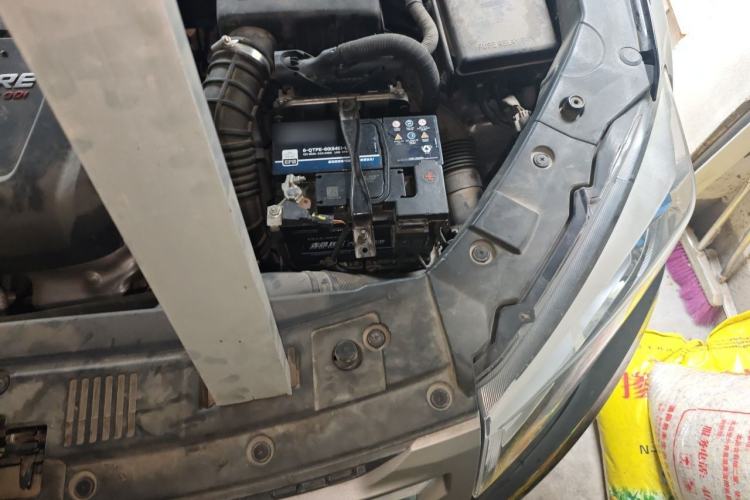 Used CHANGAN CS75 2017 Shangku Edition 1.5T Manual ZhiXiang Model Engine Bay Left