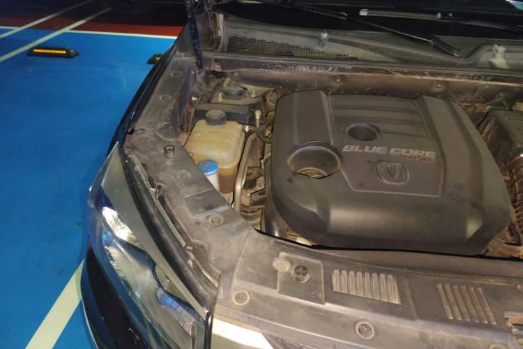 Used CHANGAN CS75 2017 Shangkui Edition 1.5T Manual Fengxiang Model Engine Bay Right