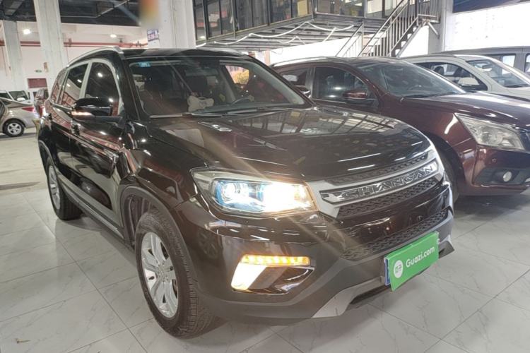 Used CHANGAN CS75 2017 Shangkui Edition 1.5T Automatic Fengxiang Model Front Right 45 Deg