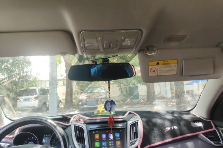 Used CHANGAN CS75 2017 Shangku Edition 1.5T Manual ZhiXiang Model Headliner