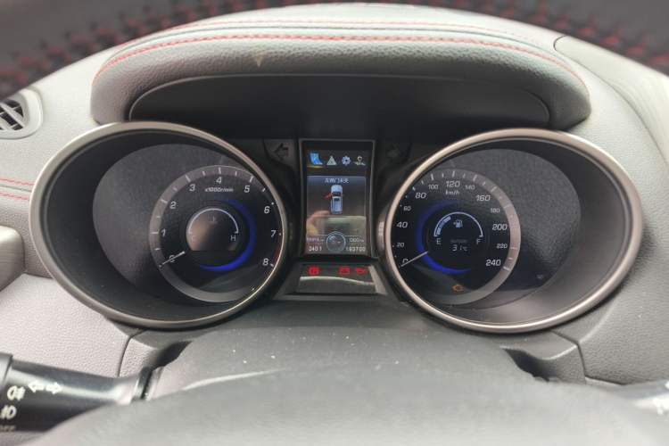 Used CHANGAN CS75 2017 Shangkui Edition 1.5T Manual Fengxiang Model Instrument Cluster