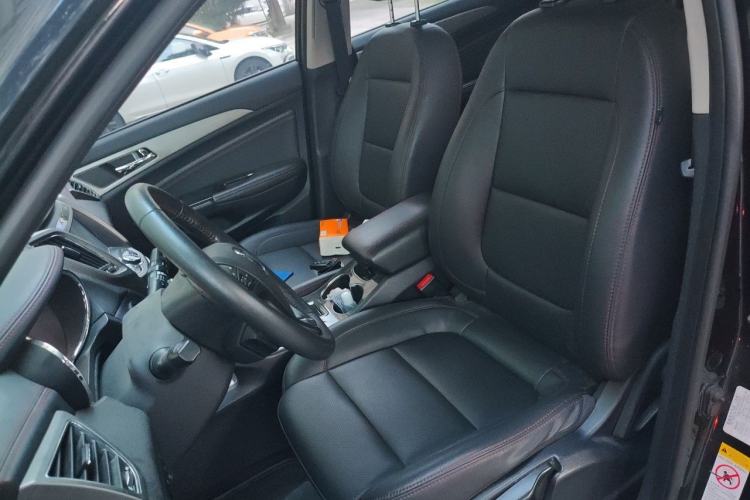 Used CHANGAN CS75 2017 Shangkui Edition 1.5T Automatic Fengxiang Model Left Front Seat