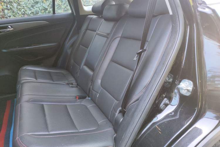 Used CHANGAN CS75 2017 Shangku Edition 1.5T Manual ZhiXiang Model Left Rear Seat