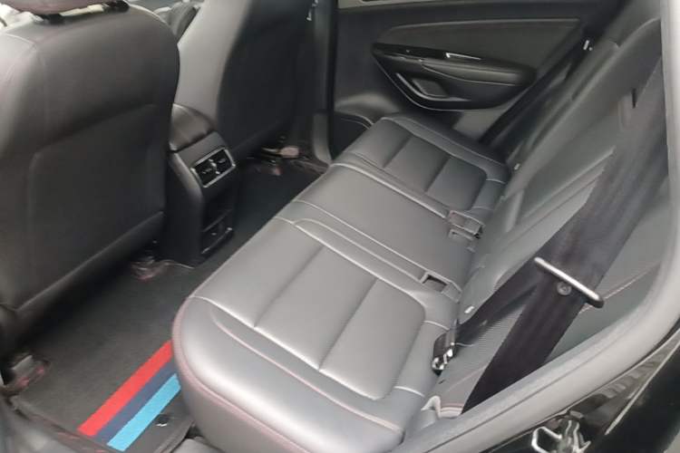Used CHANGAN CS75 2017 Shangkui Edition 1.5T Automatic Fengxiang Model Left Rear Seat