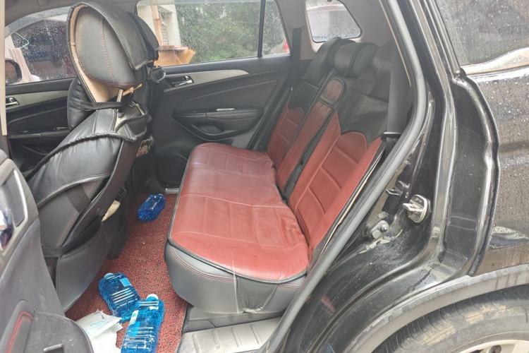 Used CHANGAN CS75 2017 Shangku Edition 1.5T Manual ZhiXiang Model Left Rear Seat