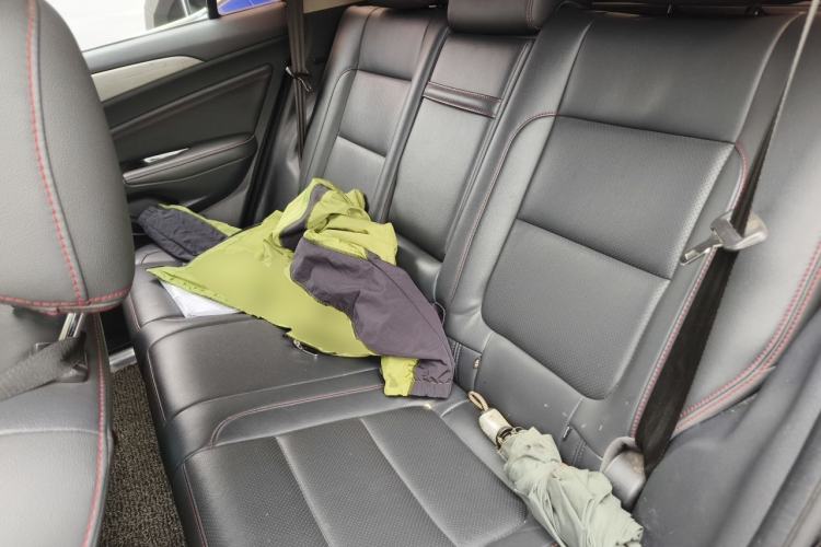 Used CHANGAN CS75 2017 Shangkui Edition 1.5T Manual Fengxiang Model Left Rear Seat