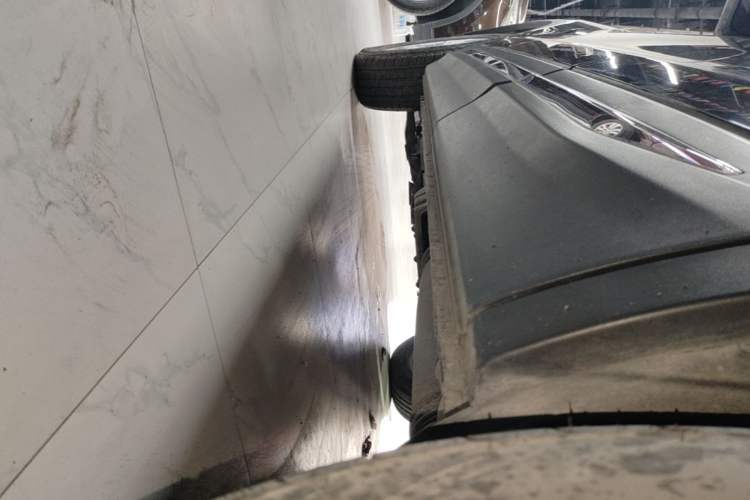 Used CHANGAN CS75 2017 Shangkui Edition 1.5T Automatic Fengxiang Model Left Side Sill